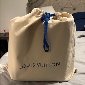 Louis Vuitton Neonoe Bag
